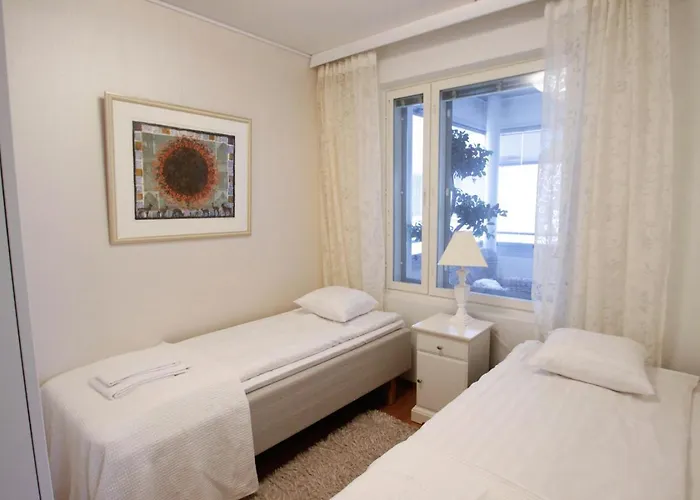 And Spacious For 4 With Sauna 公寓 *